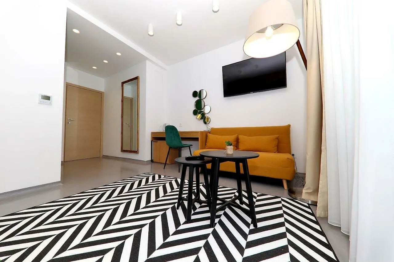 White Rooms Zadar345 Apartment
